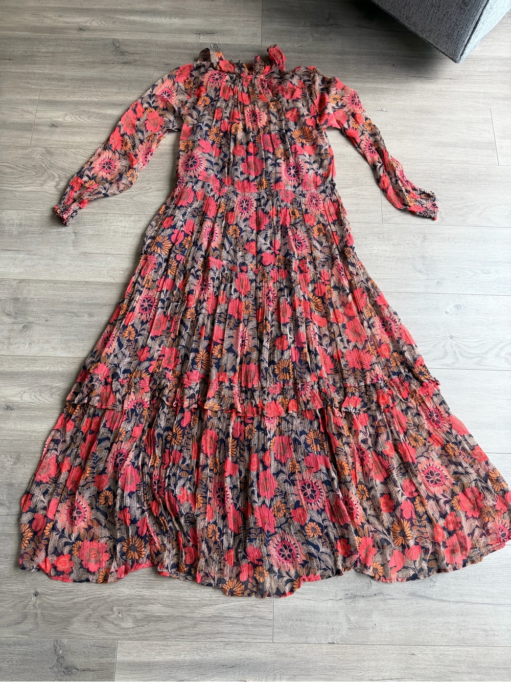 By Anthropologie The Marais Printed Chiffon Maxi Dress - Red Motif - size XS - Picture 5 of 9